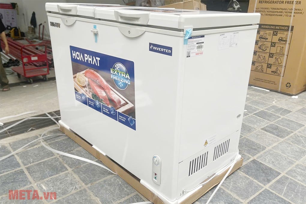 Hình ảnh thực tế của tủ đông Hòa Phát Inverter 271 lít HPF BD8271